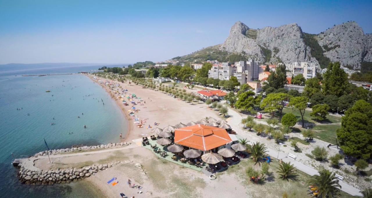 Adriatic Seaview Apartment 오미스 외부 사진